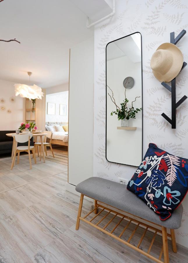 New & Cozy Studio In Ghencea + Netflix Bucureşti Eksteriør bilde